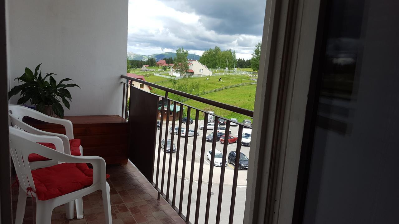 Appartement Apartman Glomazic à Žabljak Extérieur photo